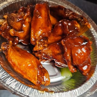 Sriracha Honey Wings